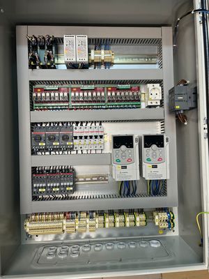 Goede prijs AC VFD-variabele frequentieregelaar voor compressoren en transporteurs online